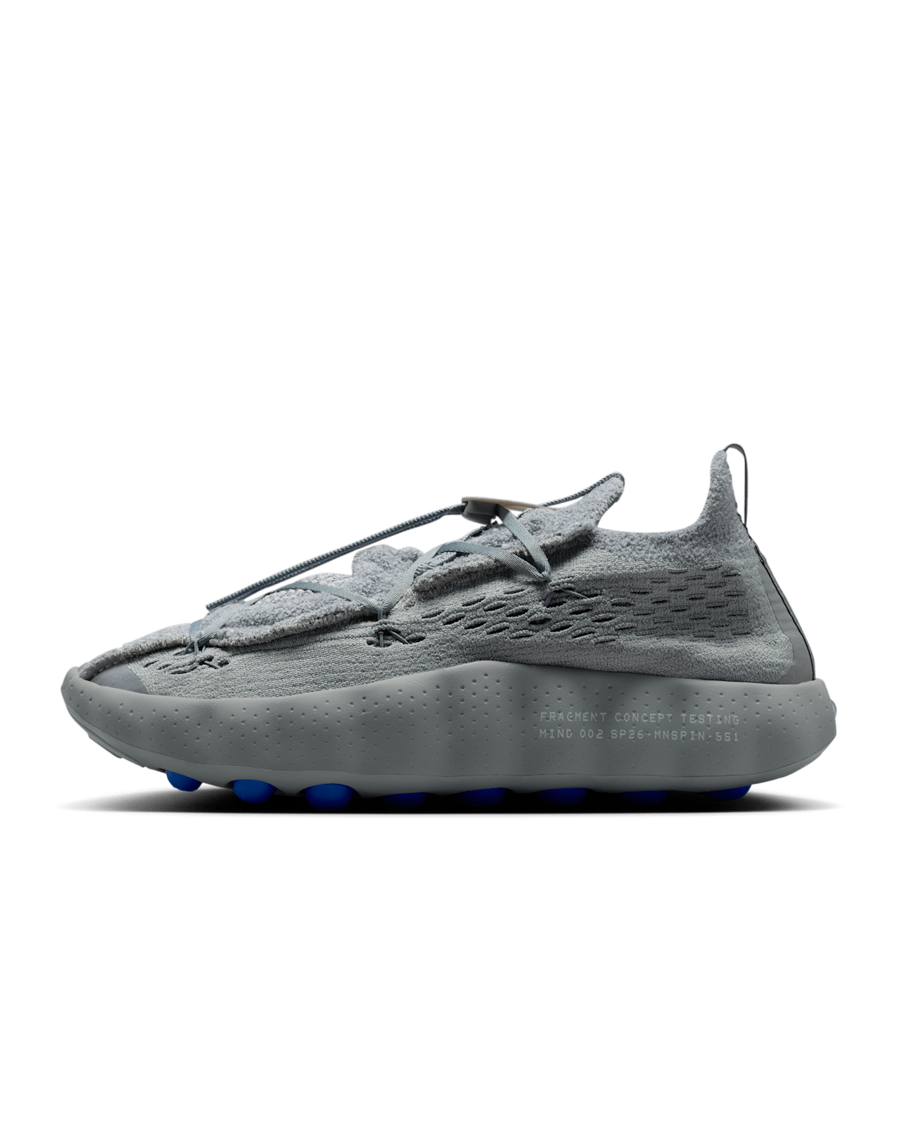 NIKE公式】Mind 002 x フラグメント 'Particle Grey' (IQ8504-001